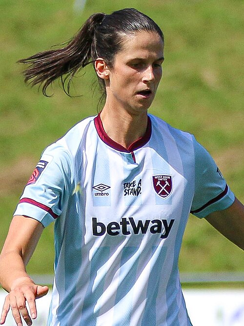 Abbey-Leigh Stringer