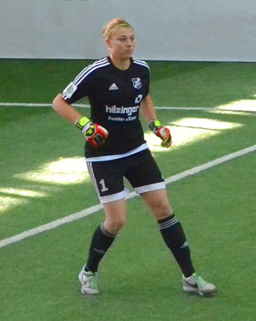 Carina Schlüter