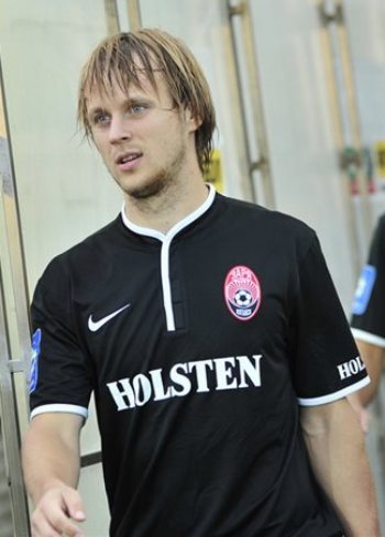Dmytro Khomchenovskiy