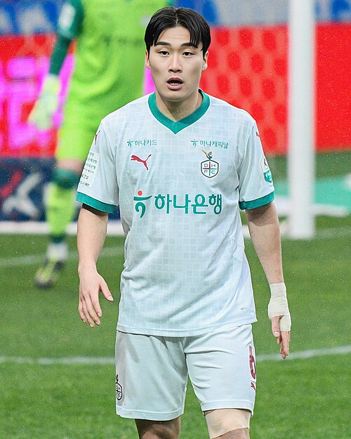 Kang Yoon-sung