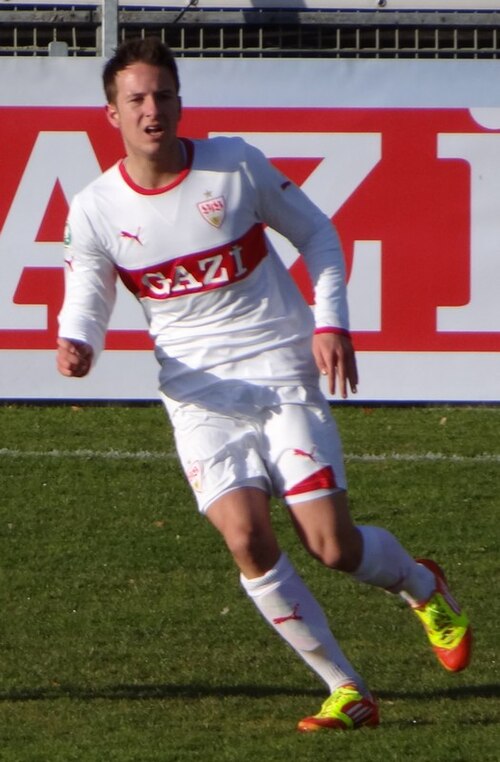 Moritz Kuhn